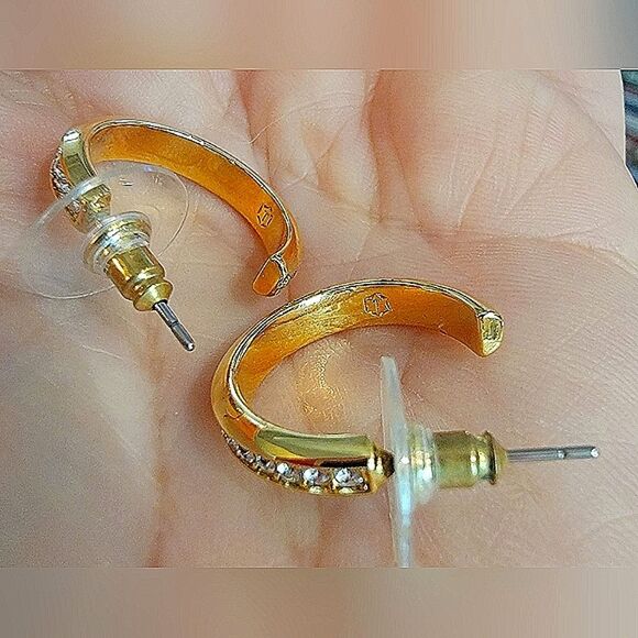 #Touchstone Crystal Channel Set Gold Hoop Earrings 0.75" #Gold Plated #NWOT - Picture 5 of 7
